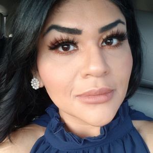 Meet your Posher, Araceli